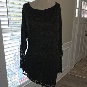 VENUS Elegant Green Long sleeved lined Top